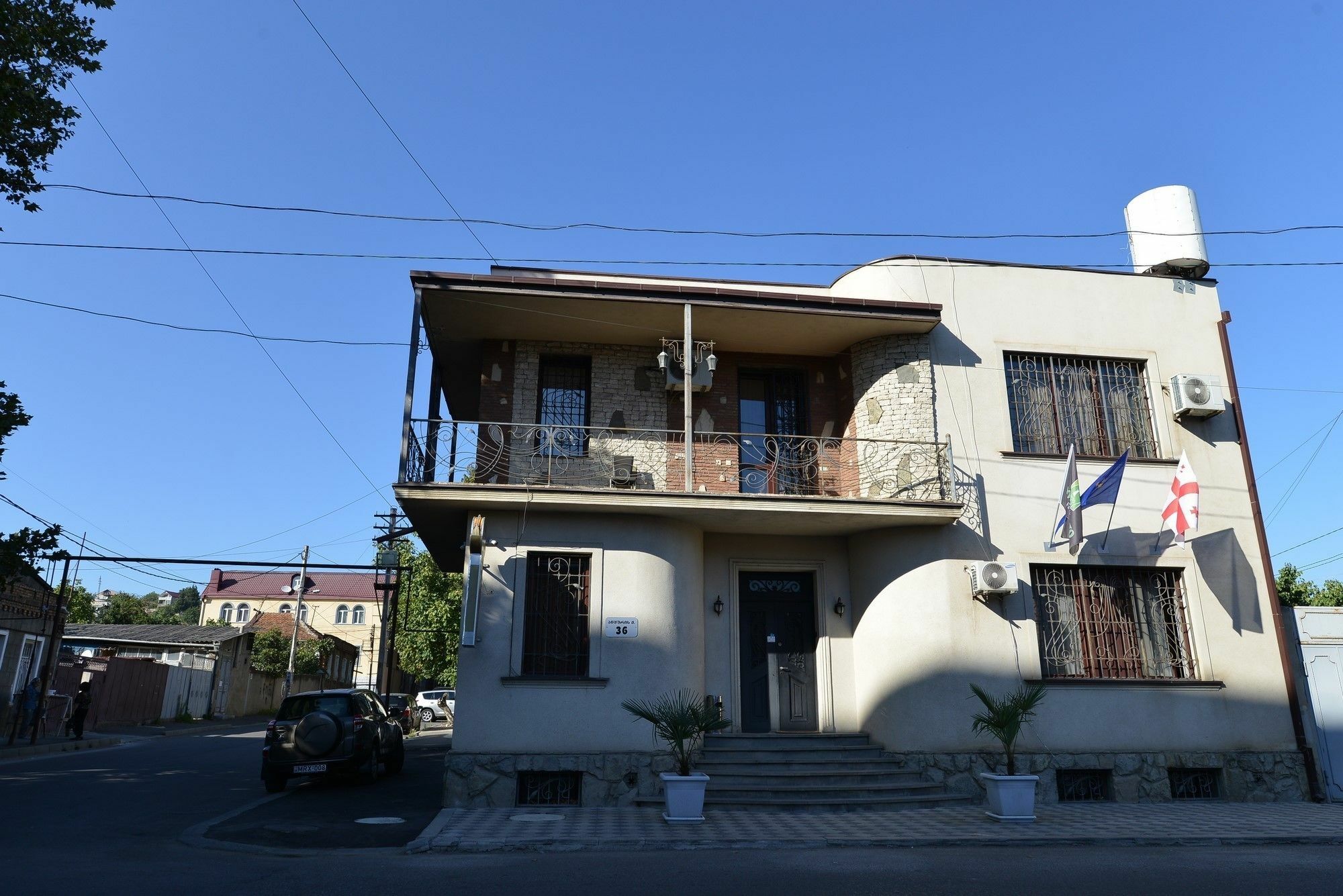 Отель La Strada Тбилиси Экстерьер фото